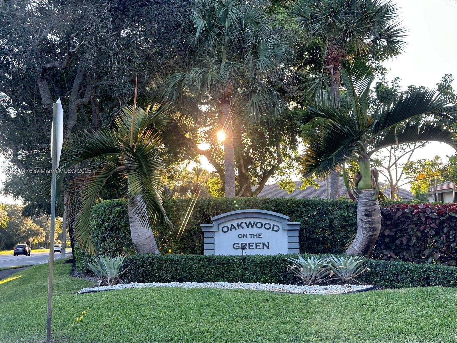 FANTASTIC !!! 3 BED/3 BATH TOWNHOUSE IN THE HEARTOF CORAL SPRINGS,AMAZING KITCHENWITH WHITE CABINETS, GORGEOUS GRANITE COUNTERTOPS AND STAINLESS STEEL APPLIANCES. MASTER BEDROOM HAS A HUGE WALK-IN CLOSET AND EXTRA ONE ADDITIONAL SPACE, LARGE REAR PATIO OVERLOOKING COMPLEX GARDEN,COMMUNITY POOL,ASSIGNED PARKING,GUESS PARKING,ACCESS TO ALL CORAL SPRINGS HAS TO OFFER: CORAL SQUARE MALL, HOME DEPOT,UNIVERSITY DR RESTAURANTS AND MORE. WALKING DISTANCE TO TOP SCHOOLS. WATER INCLUDED, ALL AGES, NICE COMM.