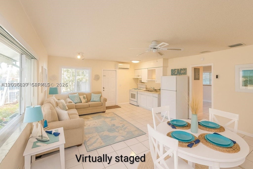 Photo of 3221 NE 7th Pl #B, Pompano Beach, FL 33062 (MLS # A12096827)