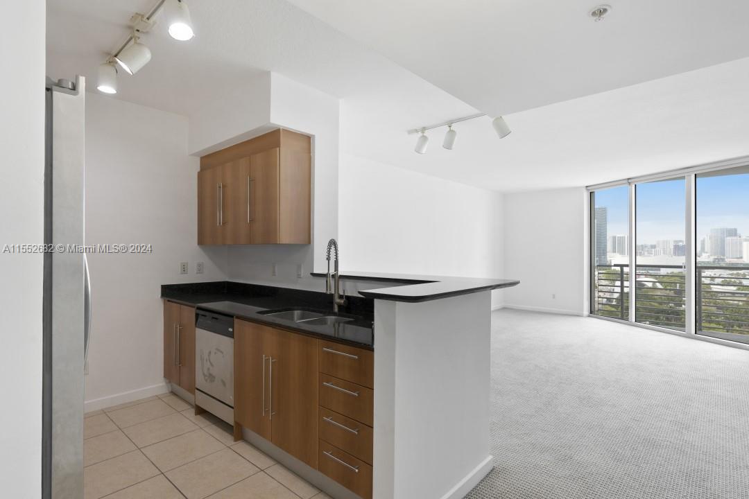 325 S Biscayne Blvd 2118