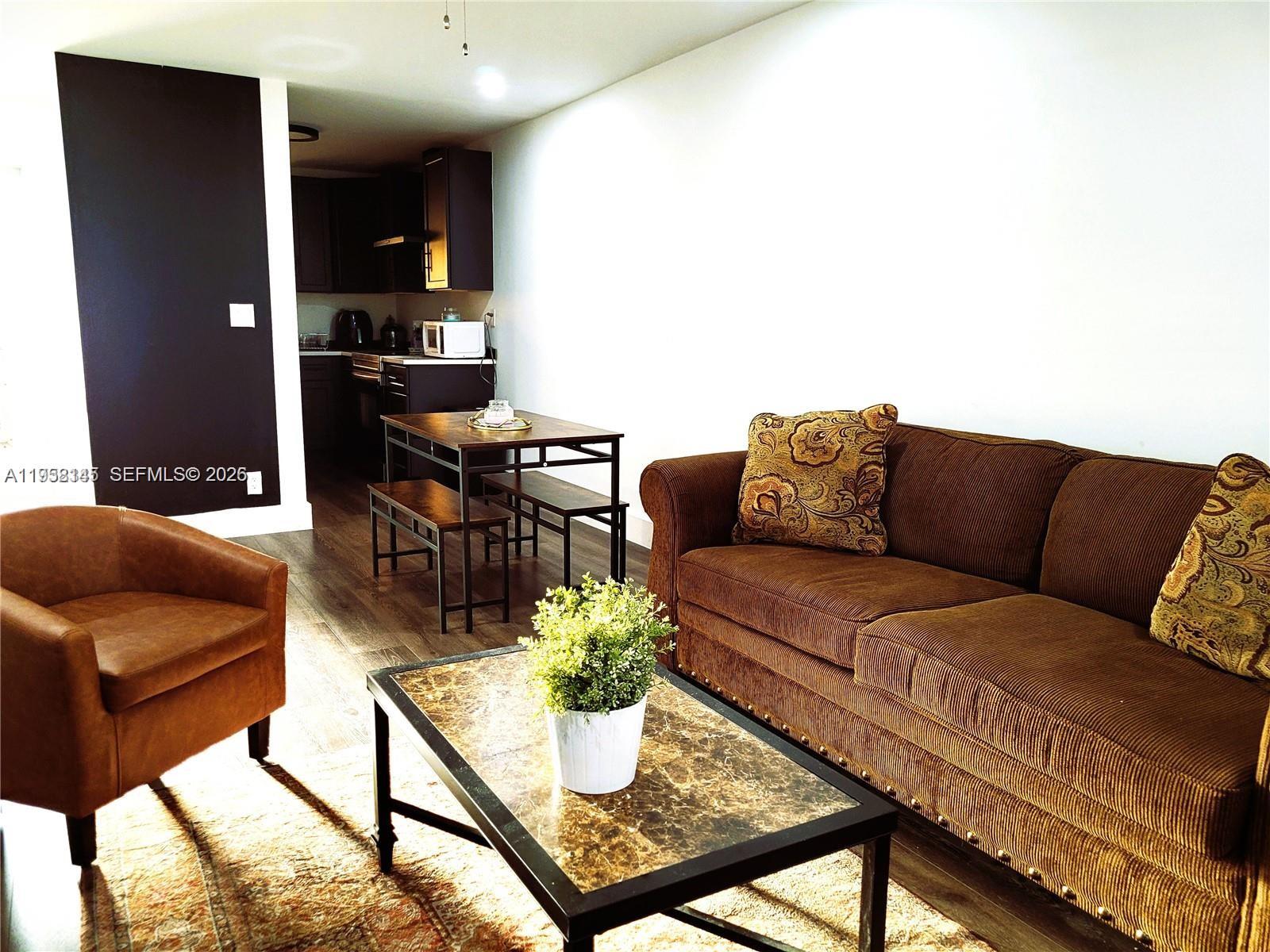 TALLWOOD EAST CONDO - Residential