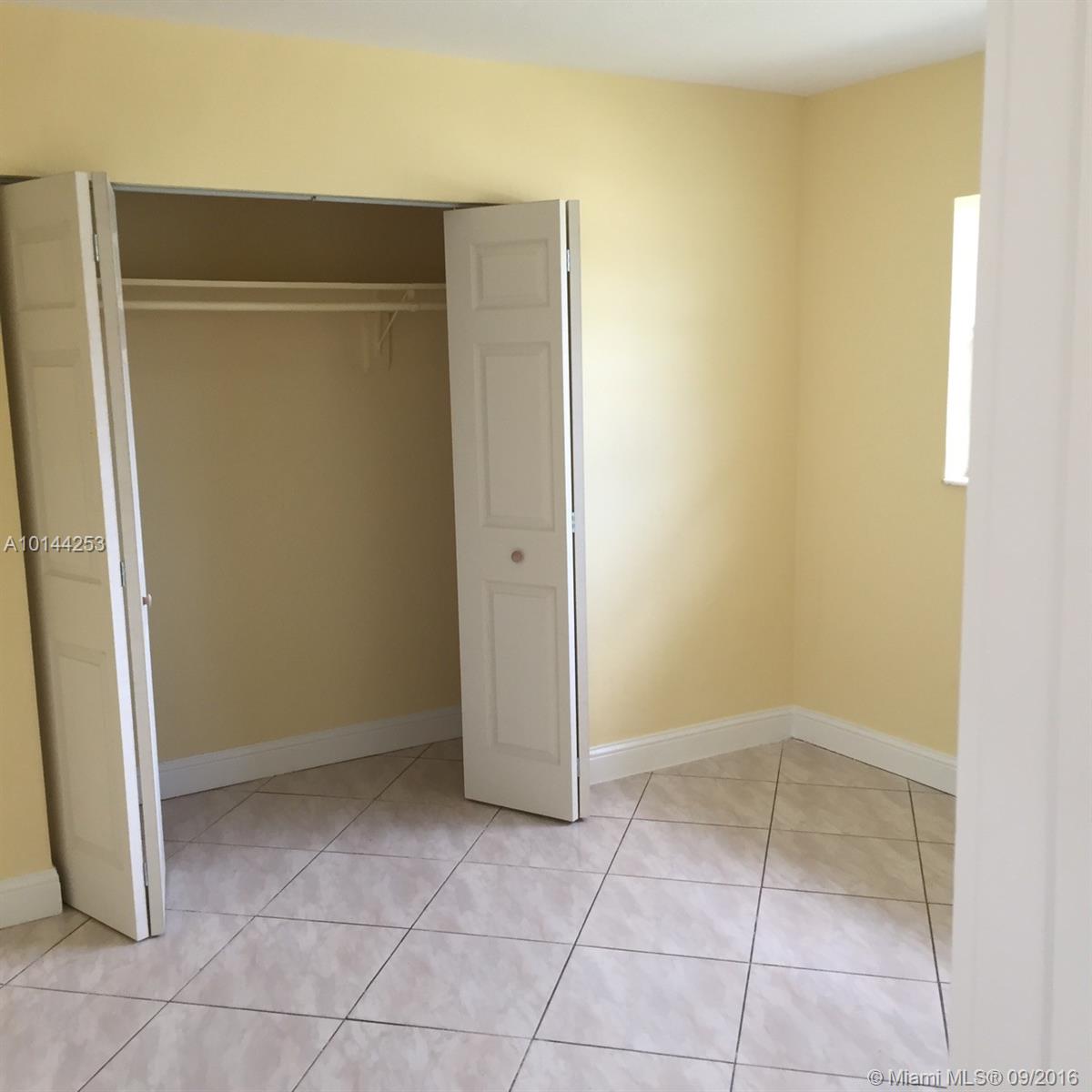 Ft Lauderdale Estates 1st - Residential Lease