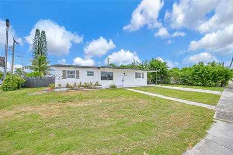 Photo of 28740 SW 143rd Ct, Homestead, FL 33033 (MLS # A12077368)