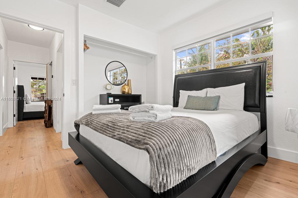 BAY VISTA PARK - Residential Lease