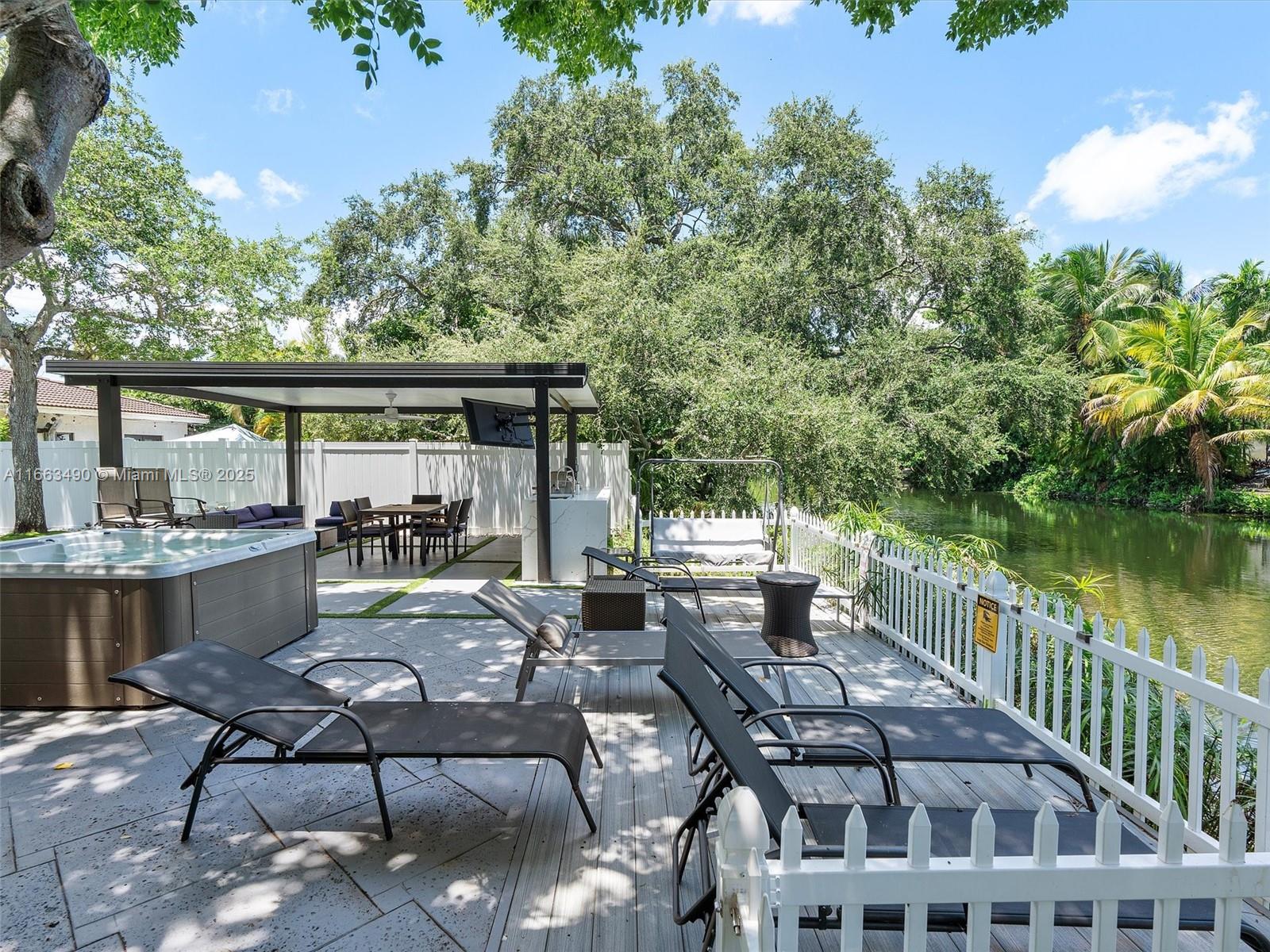 BELLEVUE BISCAYNE - Residential