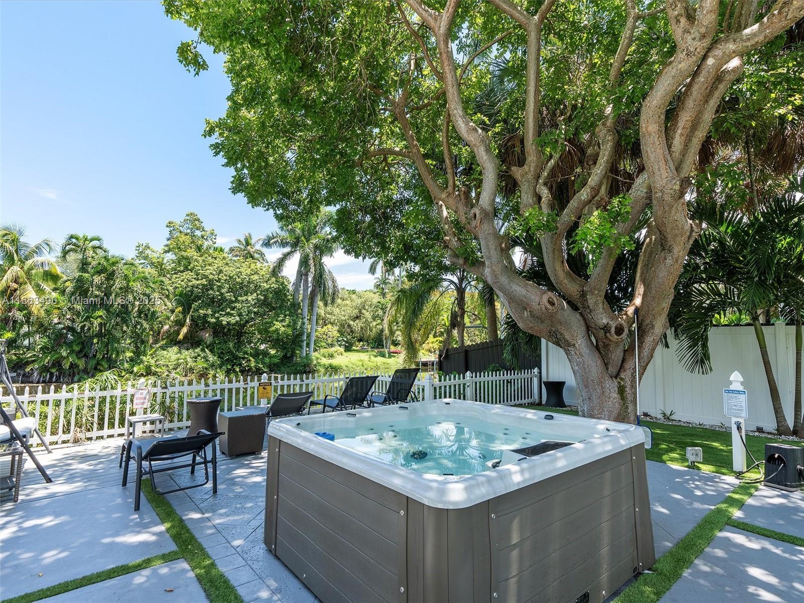 BELLEVUE BISCAYNE - Residential