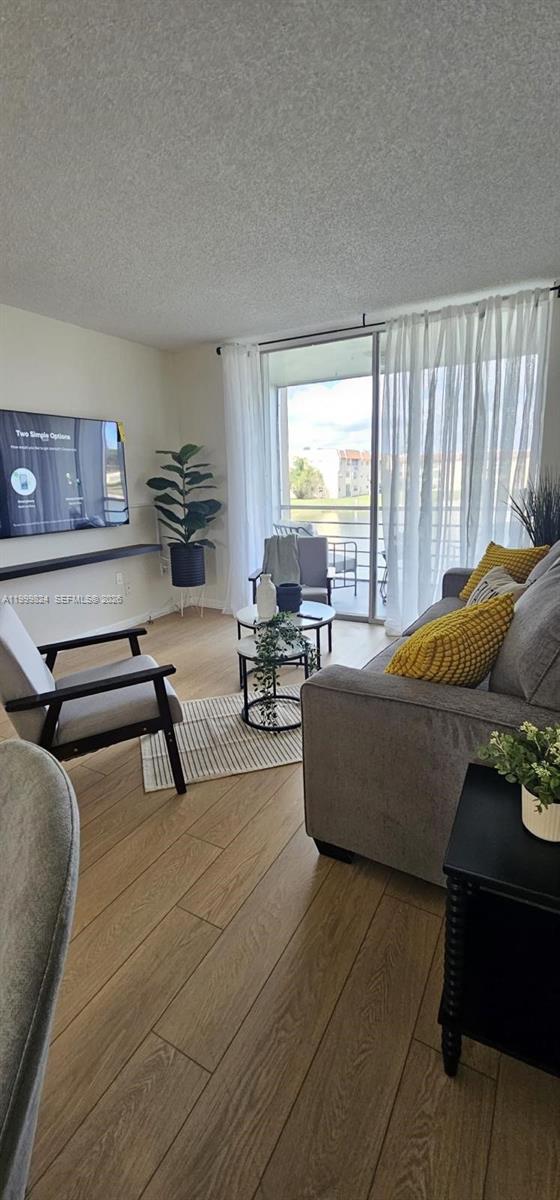 SUNRISE LAKES 72 CONDO - Residential