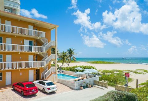 Photo of 3401 NE 10th St #PH16W, Pompano Beach, FL 33062 (MLS # A11891429)