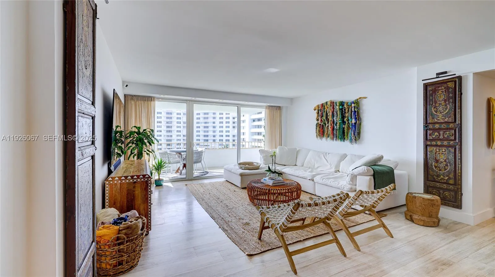 Key Biscayne, Florida 33149, United States, 2 Bedrooms Bedrooms, ,2 BathroomsBathrooms,Residential,Active,251873