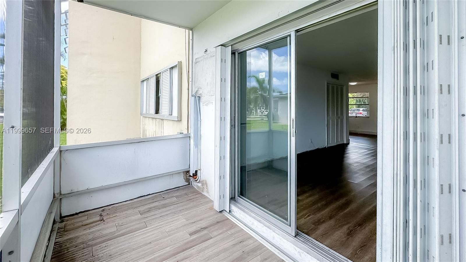 LAKE PARK GARDENS 4 INC C - Residential