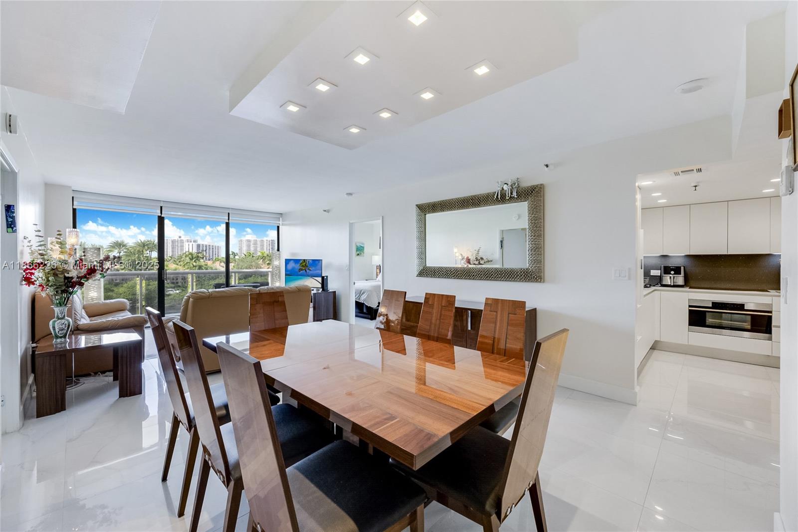 20505 E Country Club Dr 432