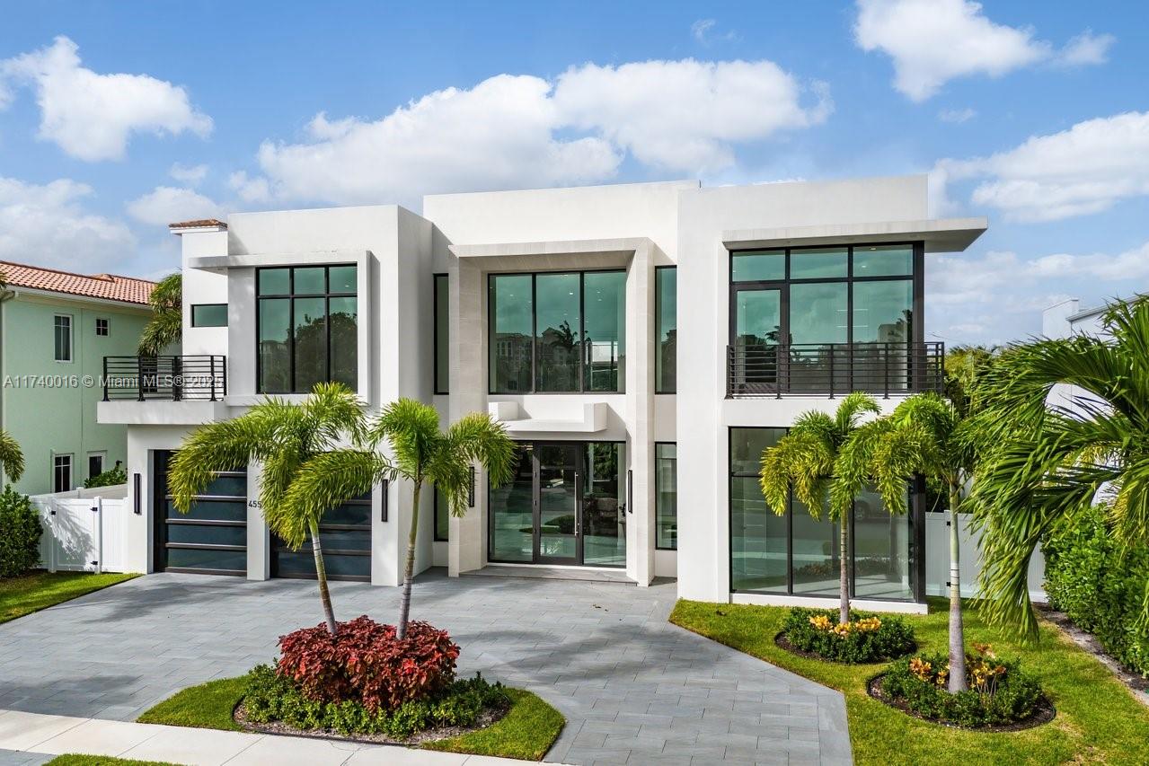 BOCA VILLAS SEC B - Residential