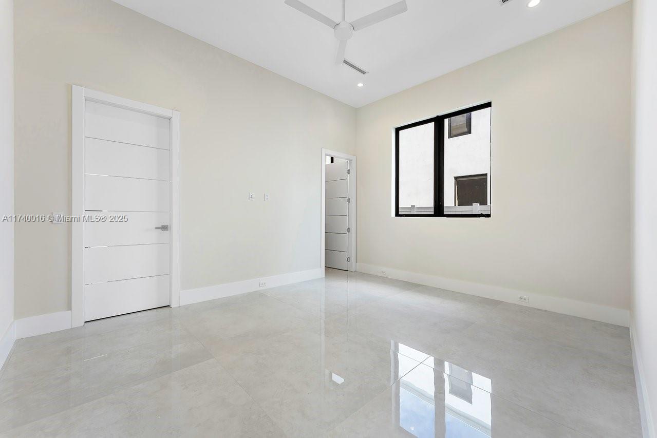 BOCA VILLAS SEC B - Residential