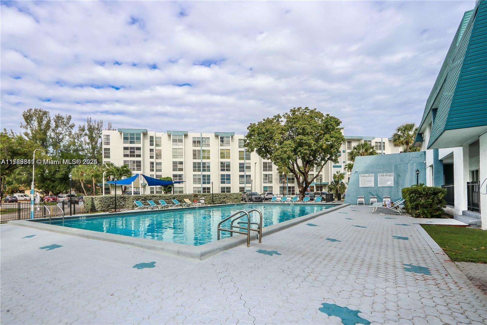 Rental Property at 200 177th Dr 210, Sunny Isles Beach, Miami-Dade County, Florida - Bedrooms: 1 
Bathrooms: 1  - $1,900 MO.