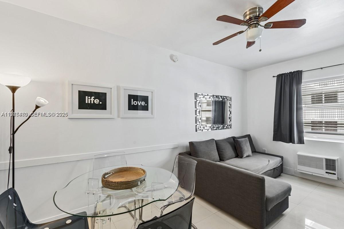 OCEAN WALK ON SOUTH BEACH - Residential