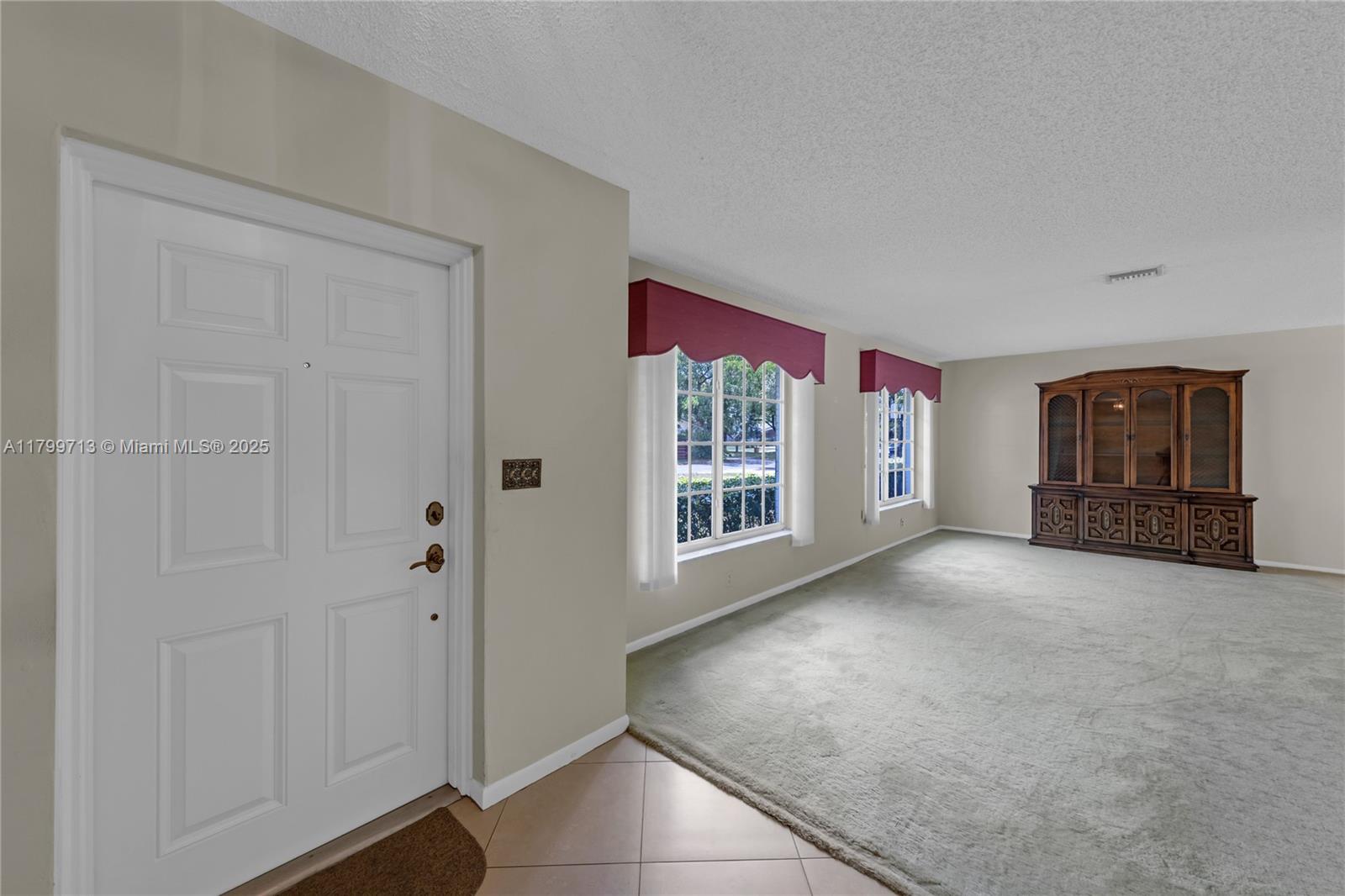 861 SW 58th Ave
