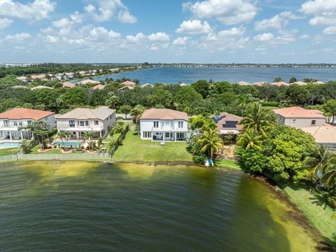 A home in Miramar