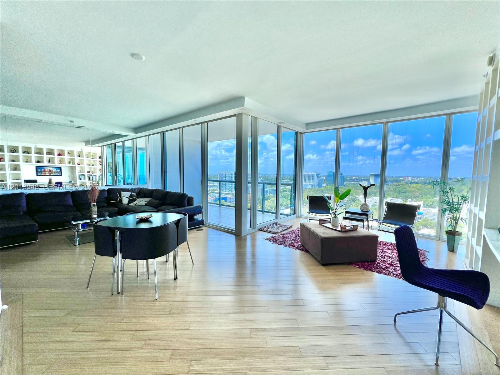 BLUE CONDO - Residential Lease
