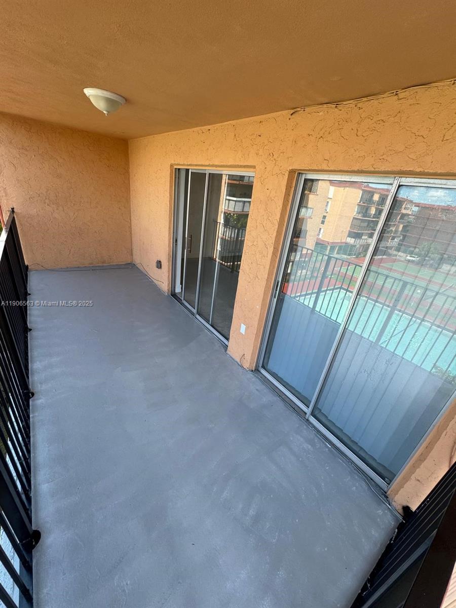 PALM-WEST GARDENS CONDO - Residential Lease