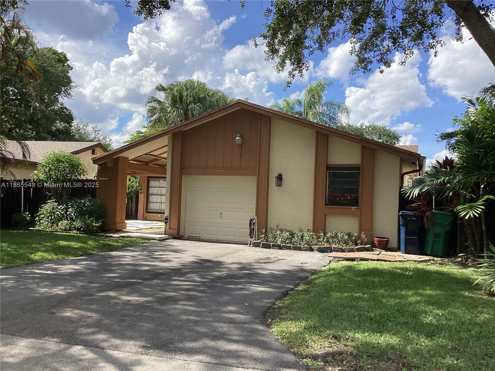 CROSSINGS PATIO HOMES SEC - Residential