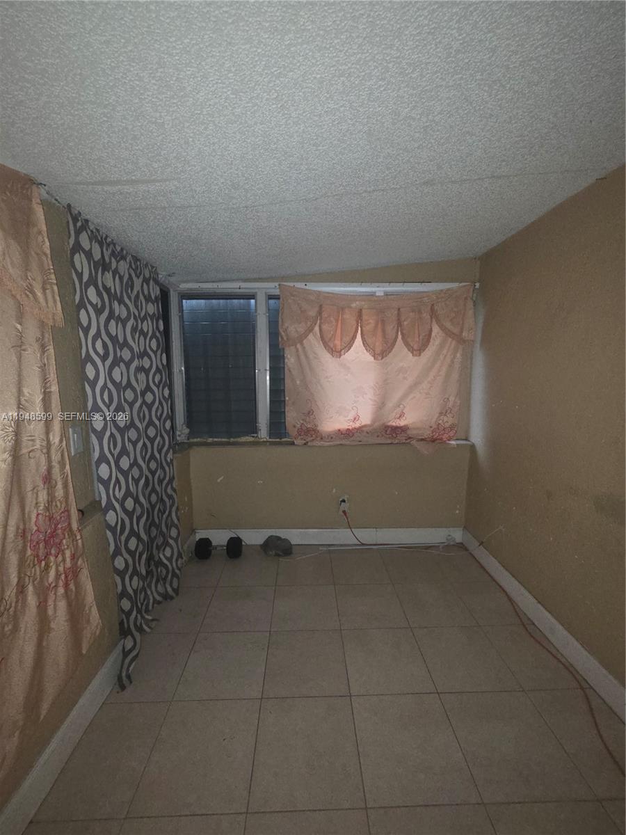 ATLANTIC PARK GARDENS PRI - Residential