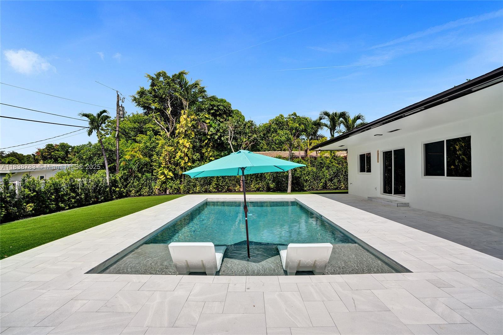 SKYLAKE MANORS - Residential Lease