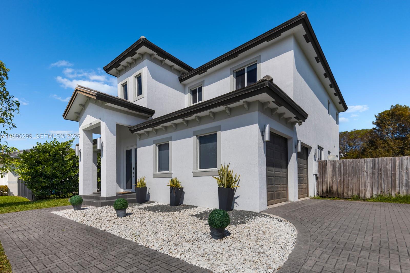 COSTA BRAVA - Residential