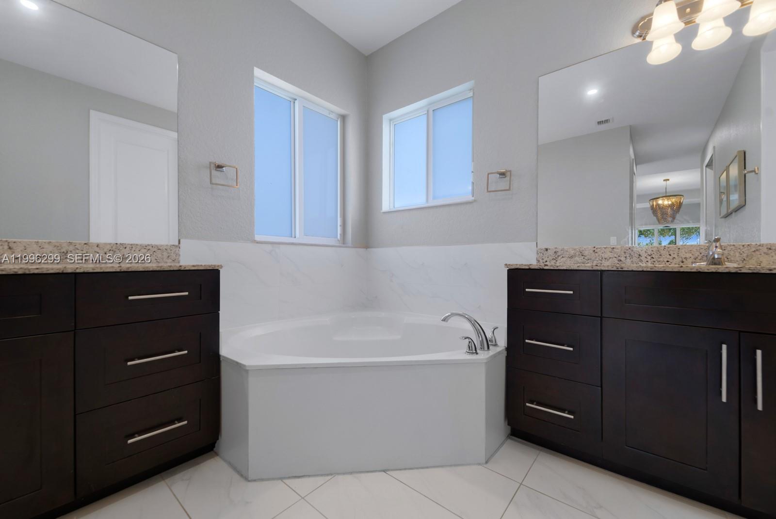 COSTA BRAVA - Residential