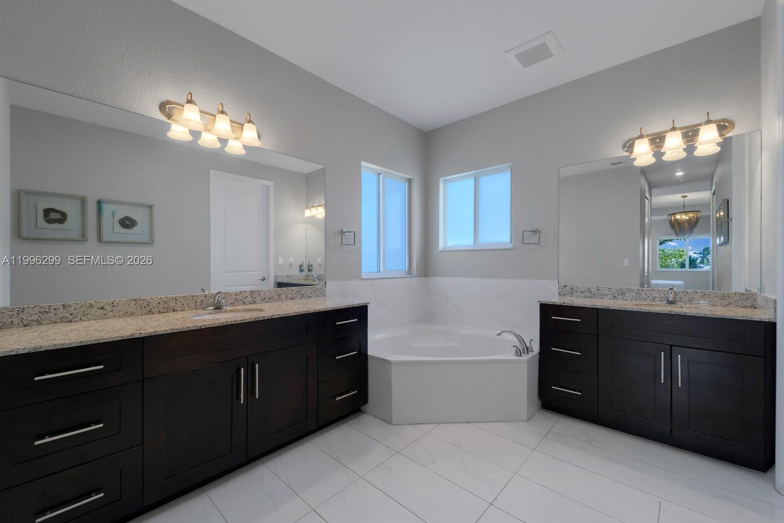 COSTA BRAVA - Residential