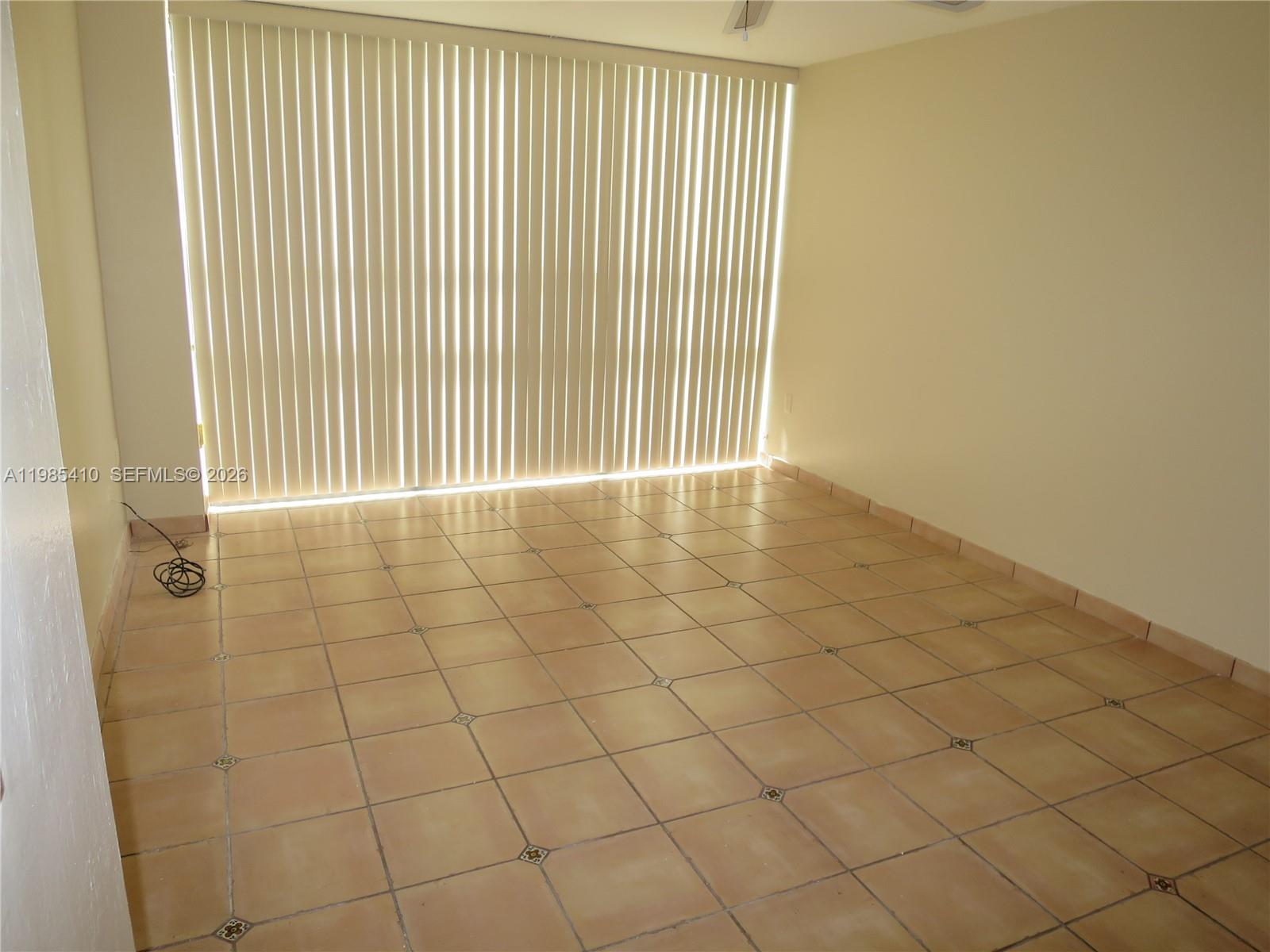Charter Club Condo - Residential Lease