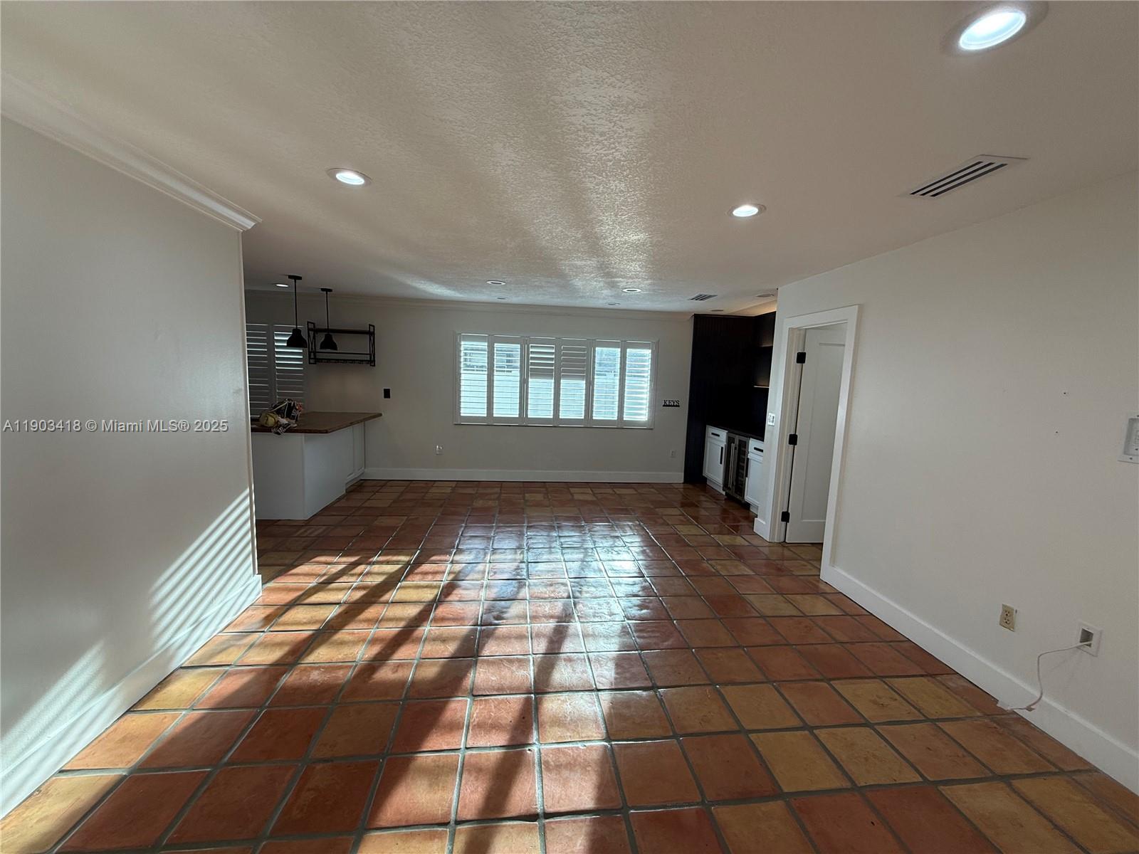 KENDALL PLACE - Residential Lease