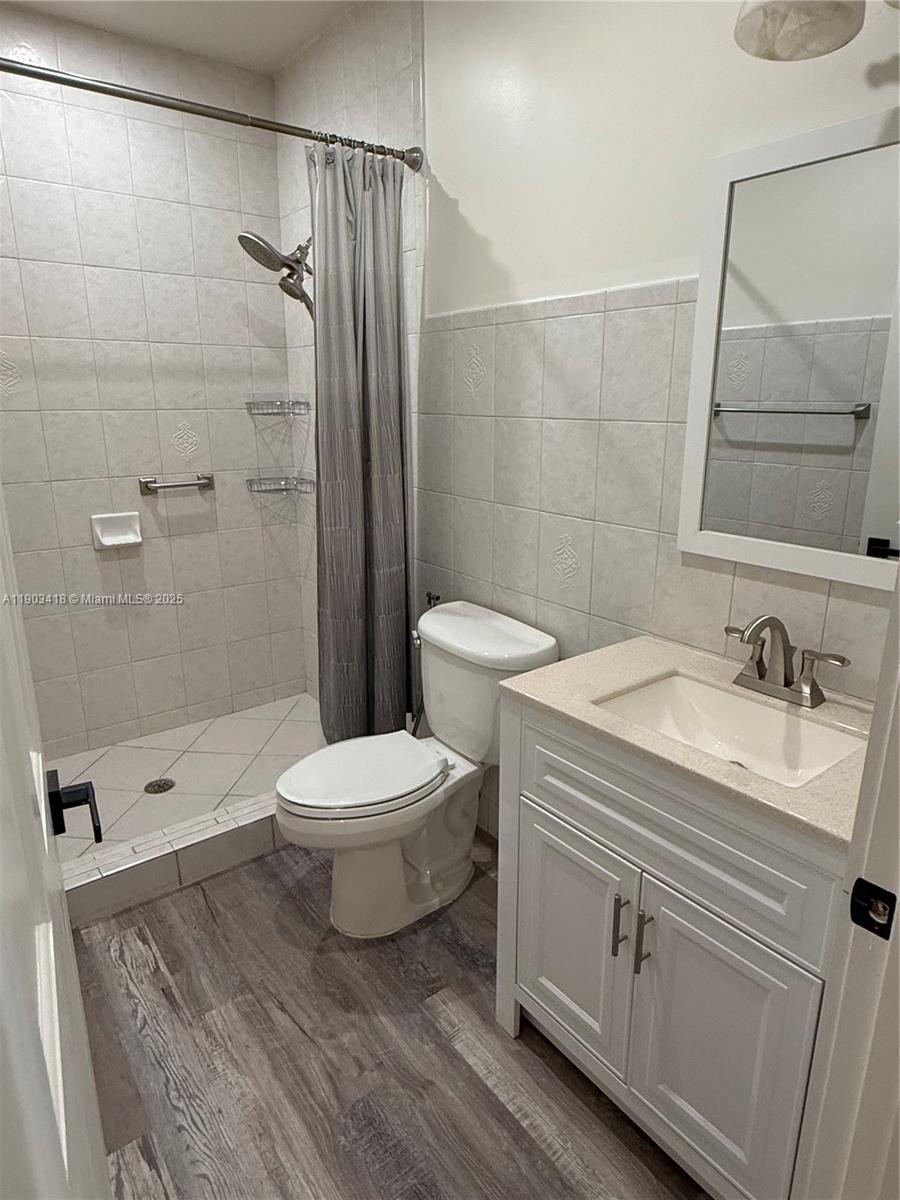 KENDALL PLACE - Residential Lease