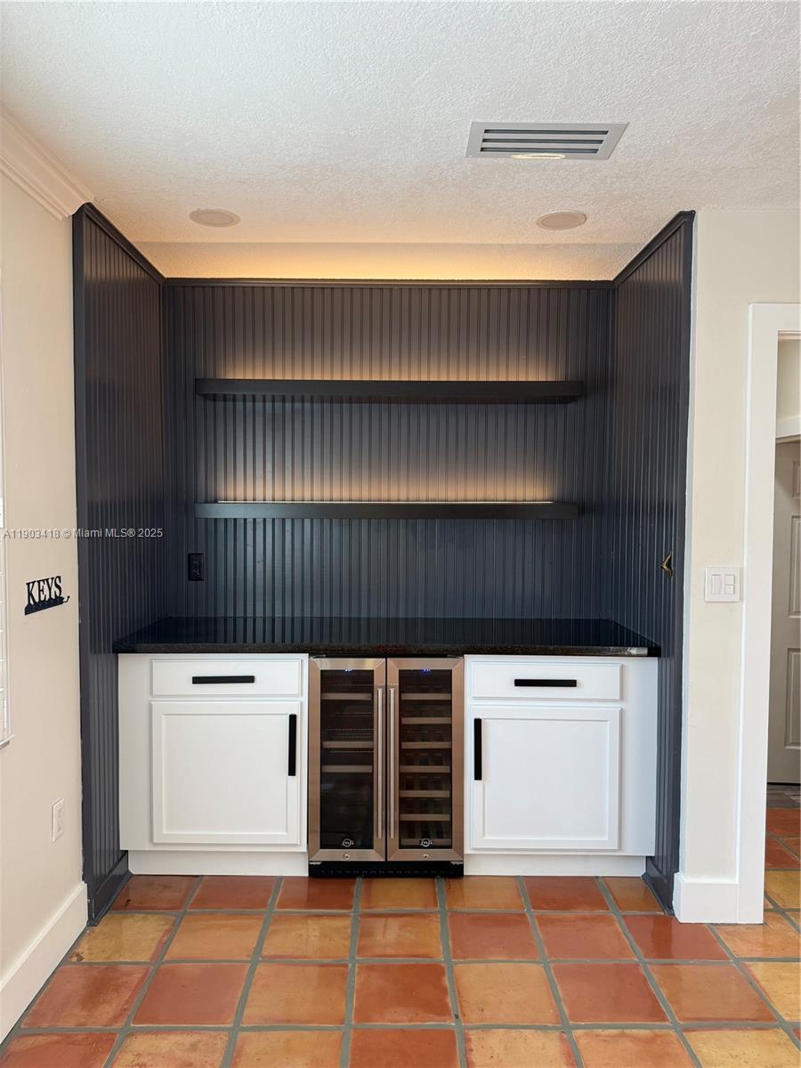 KENDALL PLACE - Residential Lease