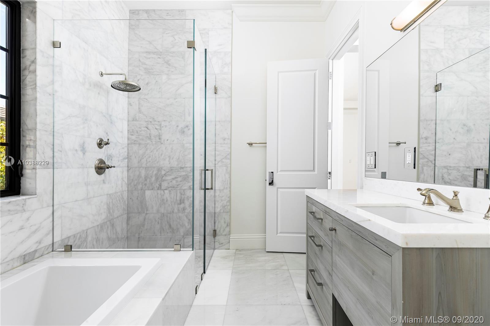 GABLES ESTS NO 4 - Residential