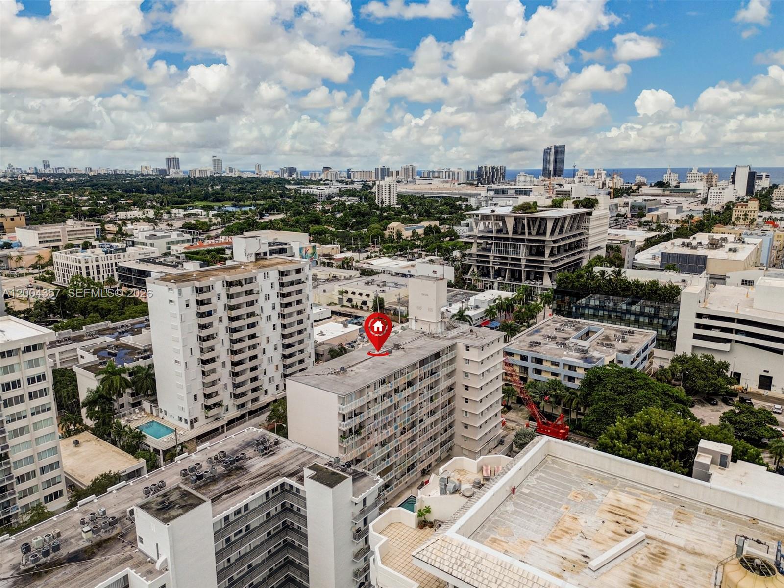LINCOLN TOWERS CONDO - Residential Lease
