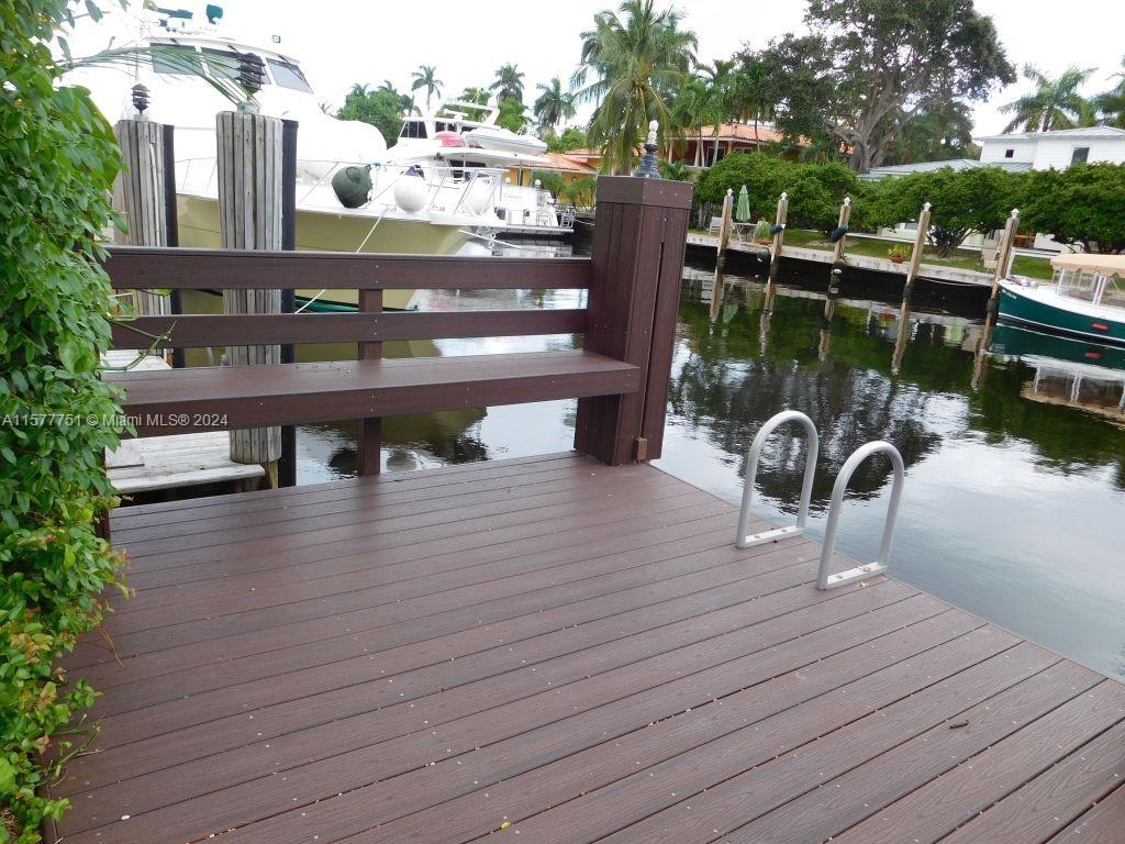 STILWELL ISLES - Residential