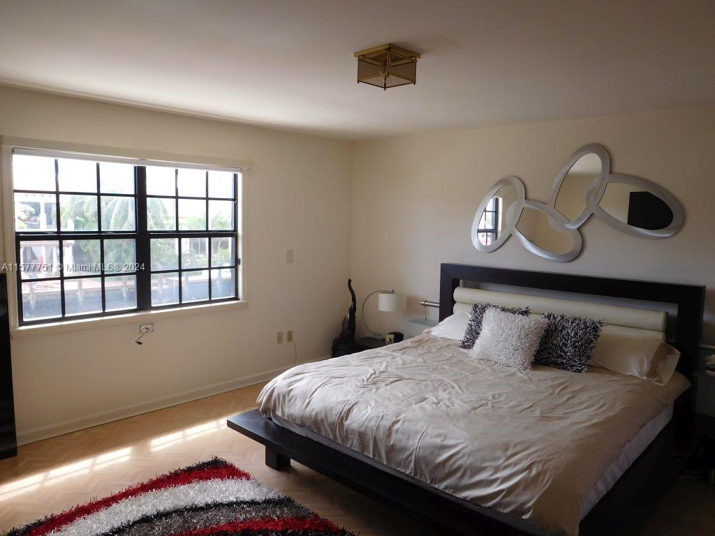 STILWELL ISLES - Residential