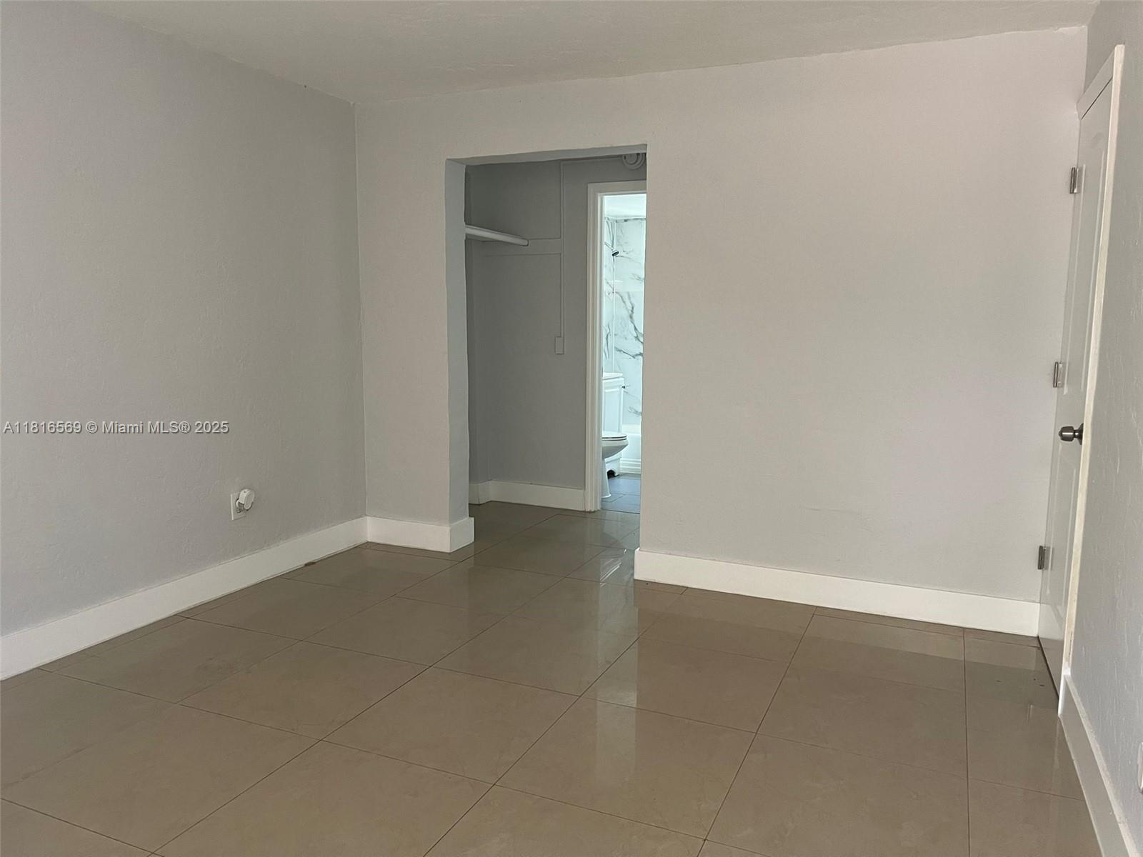 Rental Property at Address Not Disclosed, Miami, Broward County, Florida - Bedrooms: 1 
Bathrooms: 1  - $1,475 MO.