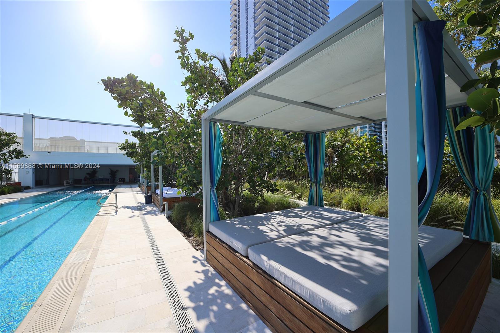 Missoni Baia - Residential