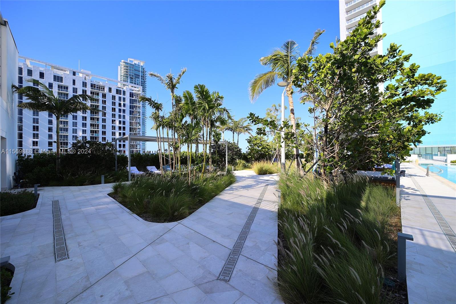 Missoni Baia - Residential