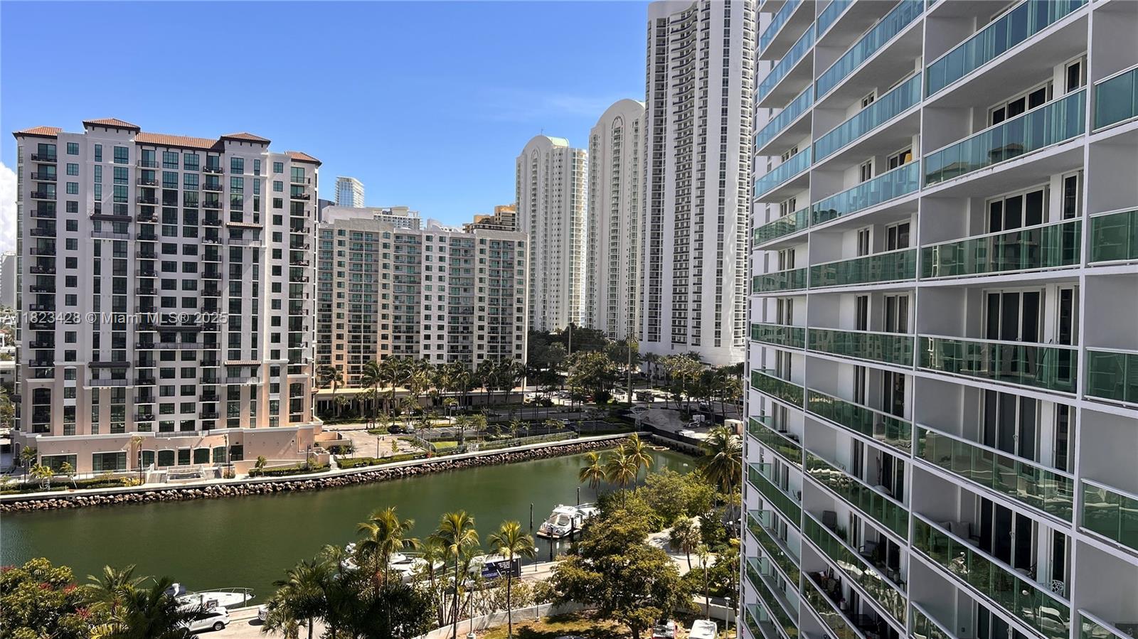 ARLEN HOUSE EAST CONDO - Residential