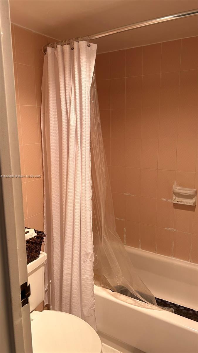 ARLEN HOUSE EAST CONDO - Residential