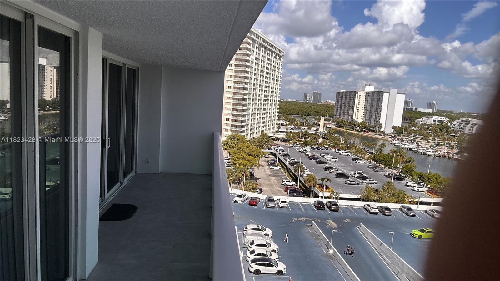 ARLEN HOUSE EAST CONDO - Residential