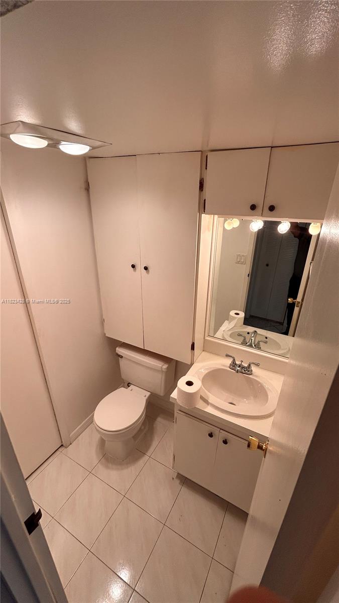 ARLEN HOUSE EAST CONDO - Residential