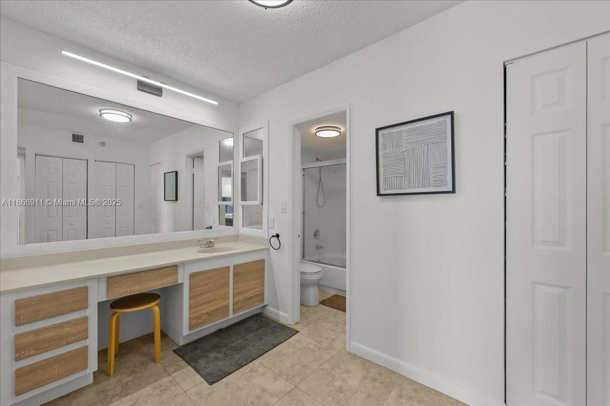 WATERVIEW CONDO - Residential