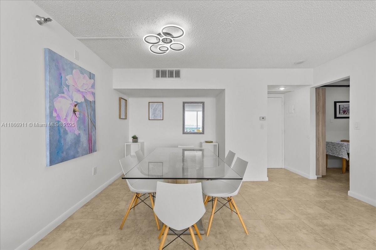 20515 E Country Club Dr 746