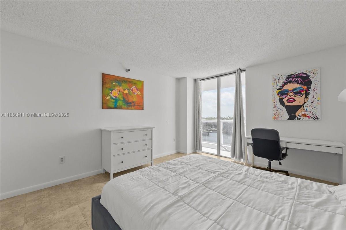 WATERVIEW CONDO - Residential