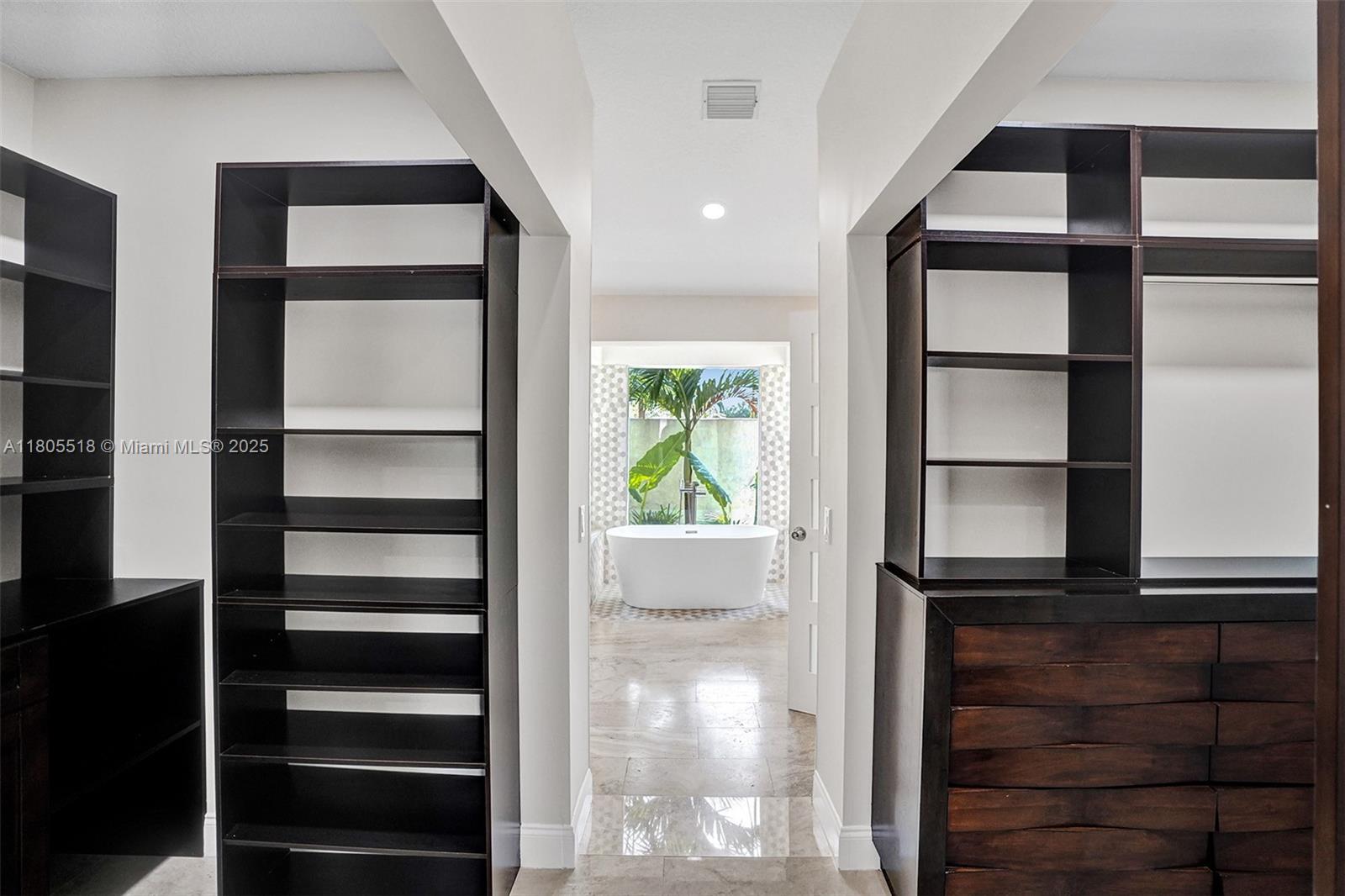 FLA FRUIT LANDS CO SUB NO - Residential