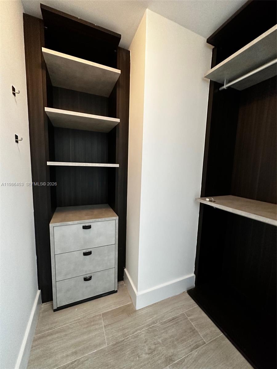 3401 MIDTOWN CONDO - Residential