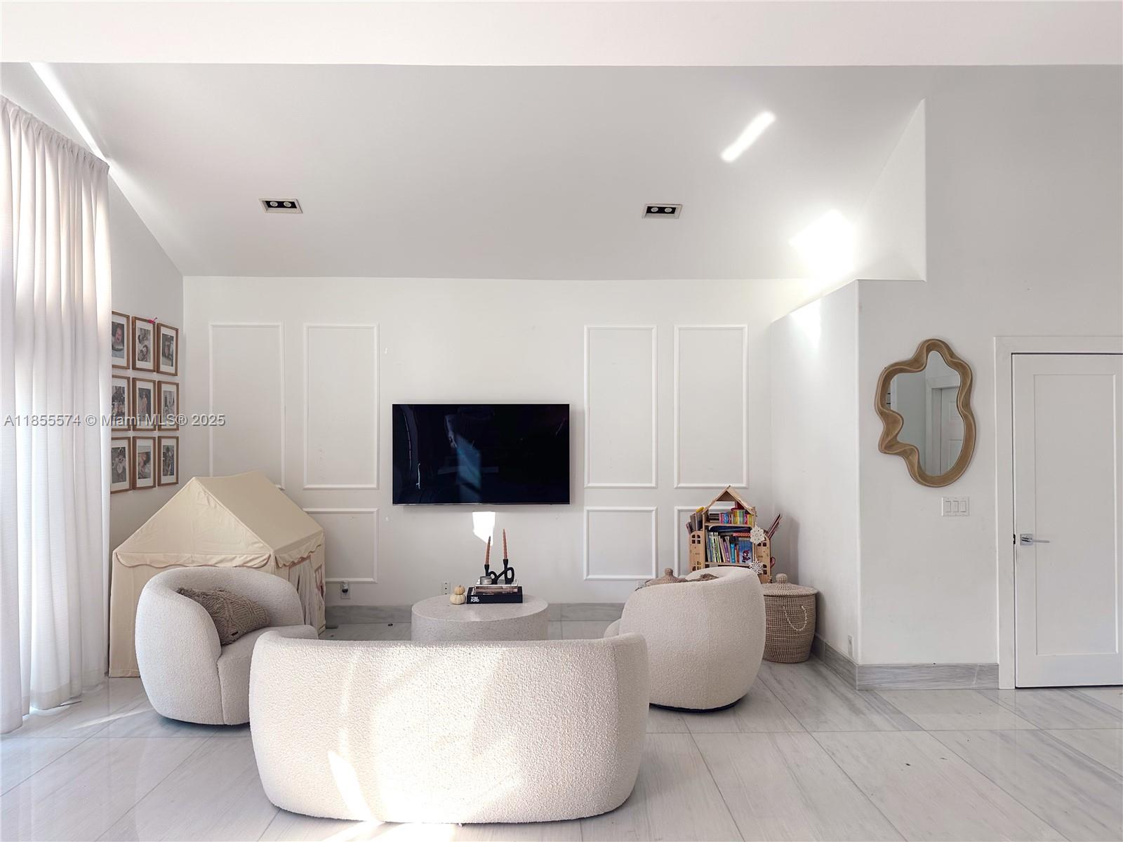 BANYAN OAKRIDGE PLAT - Residential