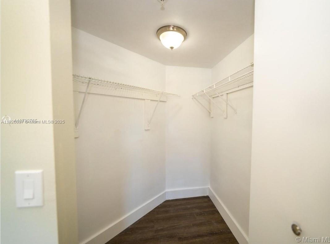 THE OAKS AT MIAMI GARDENS - Residential Lease